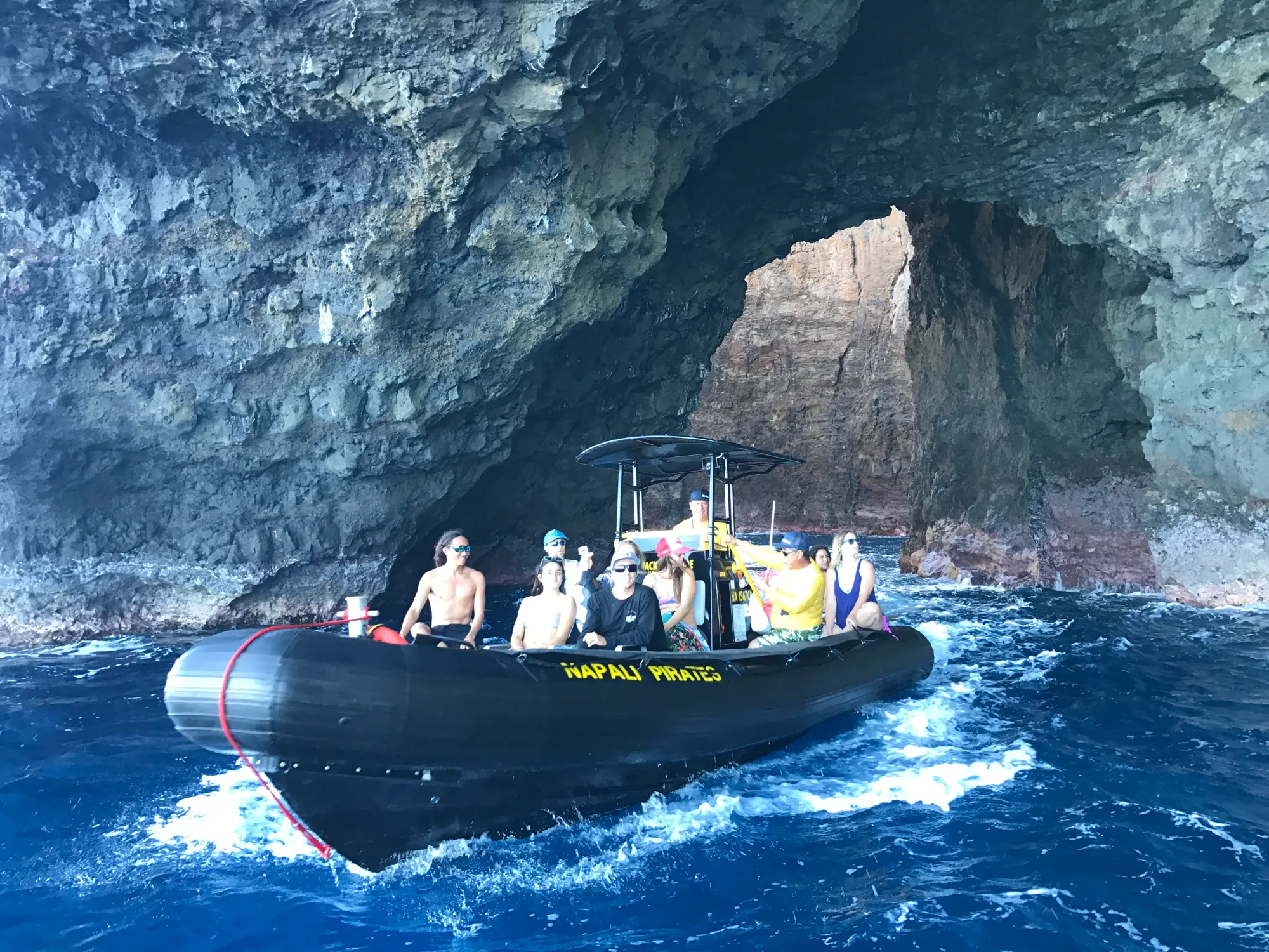 7 Sea Caves on Na Pali Coast